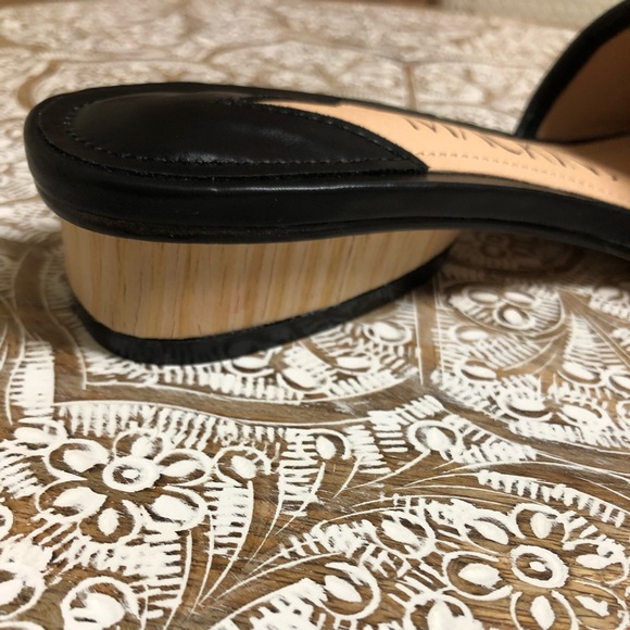 Brand New Red & Black Fringe Statement Sandals - Picture 4 of 8